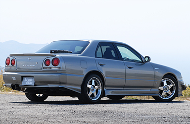 SKYLINE SEDAN R34